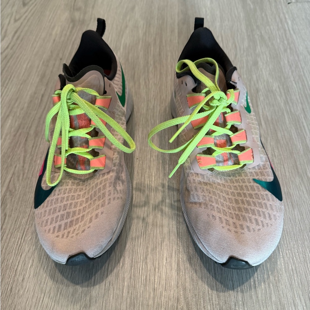 Nike Air Pegasus Zoom Size 8